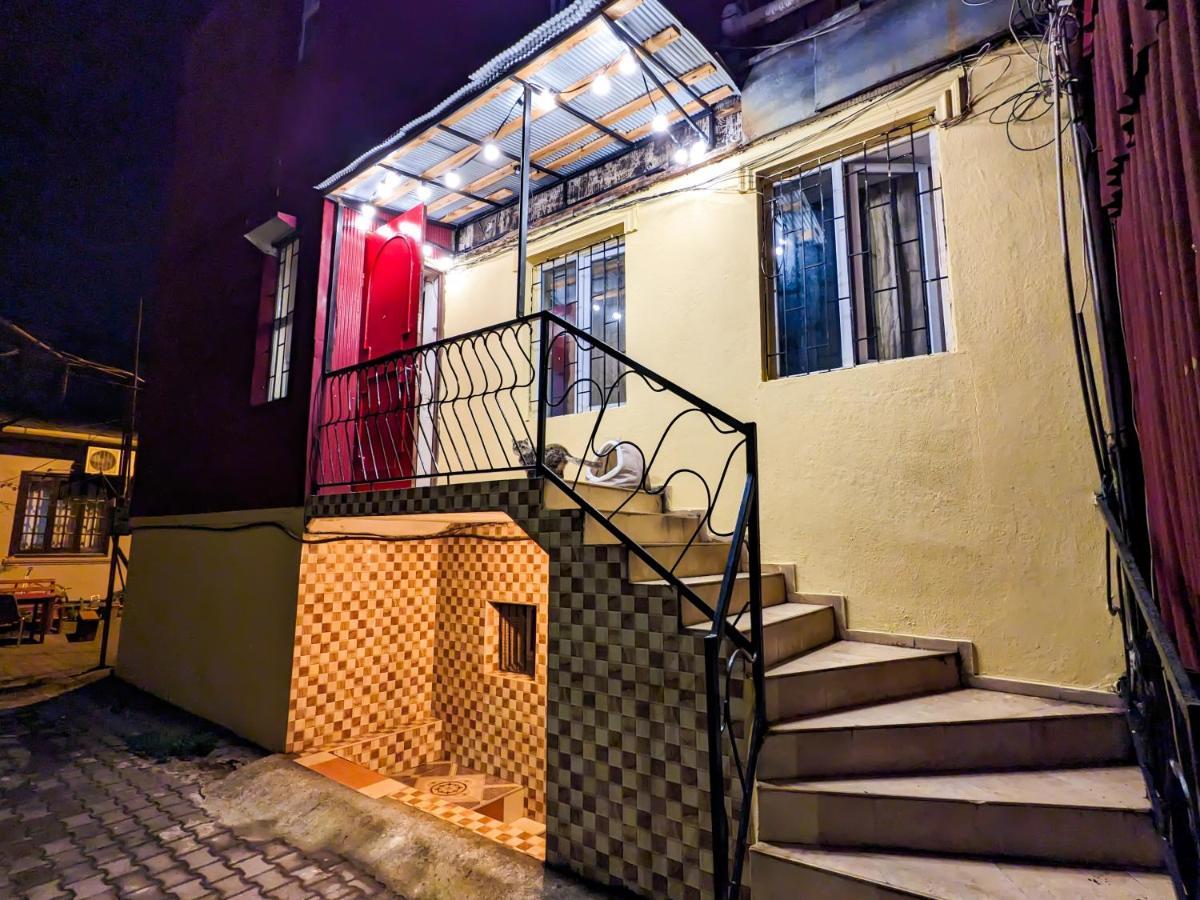 Harmony Boutique Hostel Batumi Exteriör bild